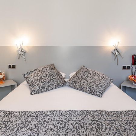 Hotel Des Ducs Alençon Dış mekan fotoğraf