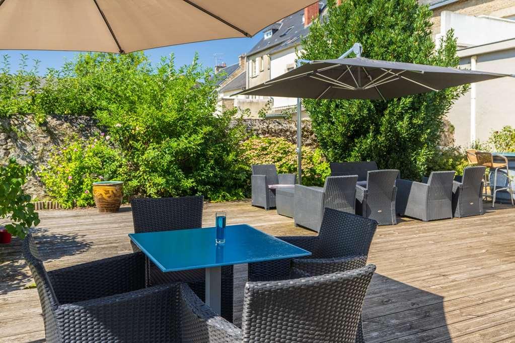 Hotel Des Ducs Alençon Restoran fotoğraf